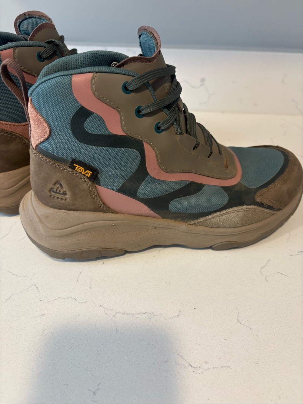 Teva Lace-Up Outdoor Boots in Teal, Taupe & Pink - Picture 6 of 7
